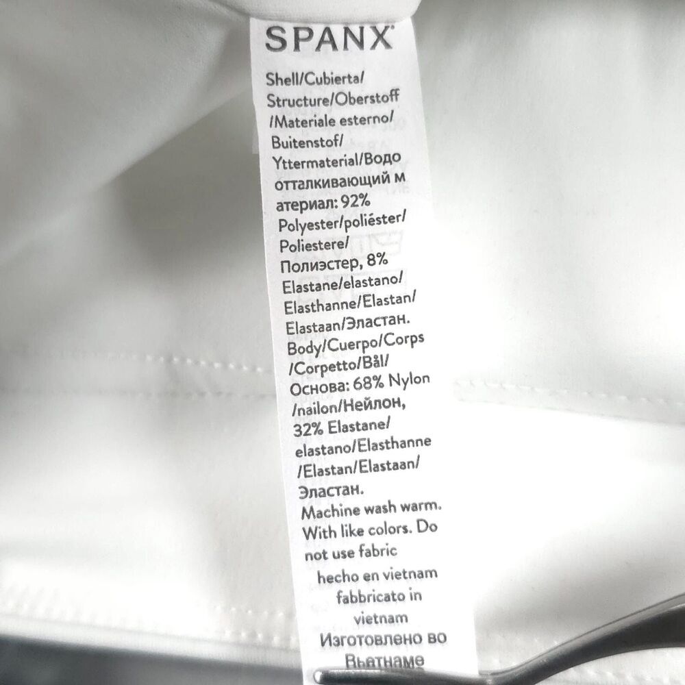Spanx NWT Size M Women’s Get Moving Pleated Skort Skirt Shorts White Camo 50273R - Picture 11 of 11